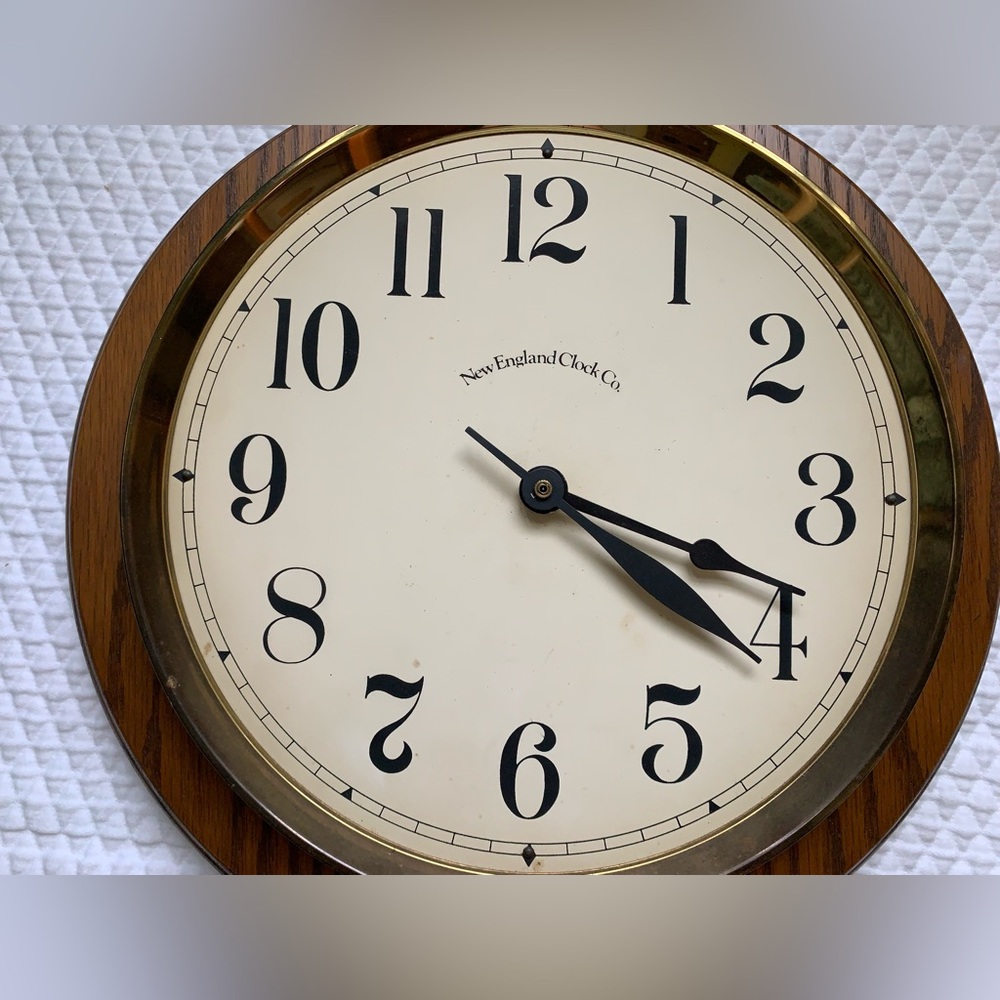 Vintage NewEnglandClockCo PocketwatchWall Clock Battery AsIs 💖 Priority Shipping - Picture 2 of 8
